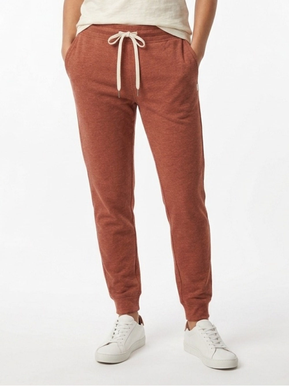 Vuori Performance Jogger Size Medium Dreamknit Tapered Leg